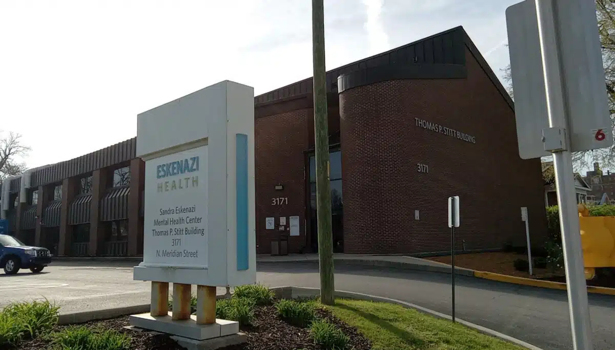 Sandra Eskenazi MH Center - Hero Image